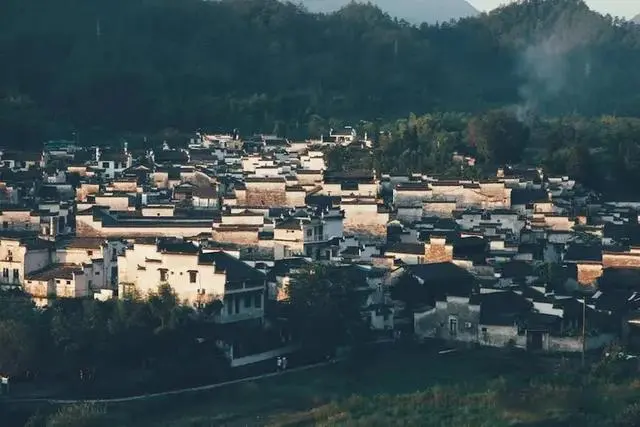 风水天井是什么意思_住房天井风水_南方住宅之天井风水