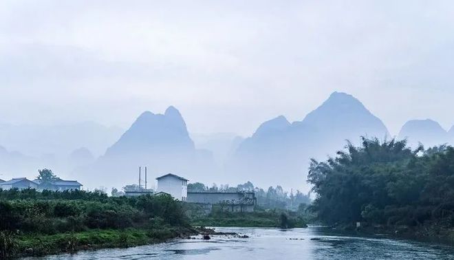 古人常说“男凹女凸，不寡就孤”